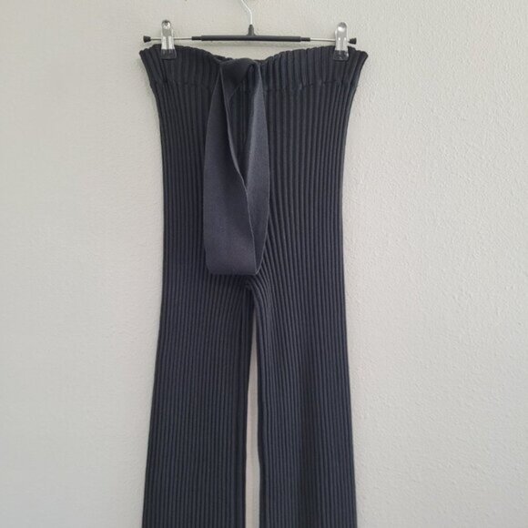 Andrea Adamo Statement Stretchy Ribbed Knit Flared Pants With Waist Cutout - Picture 6 of 8